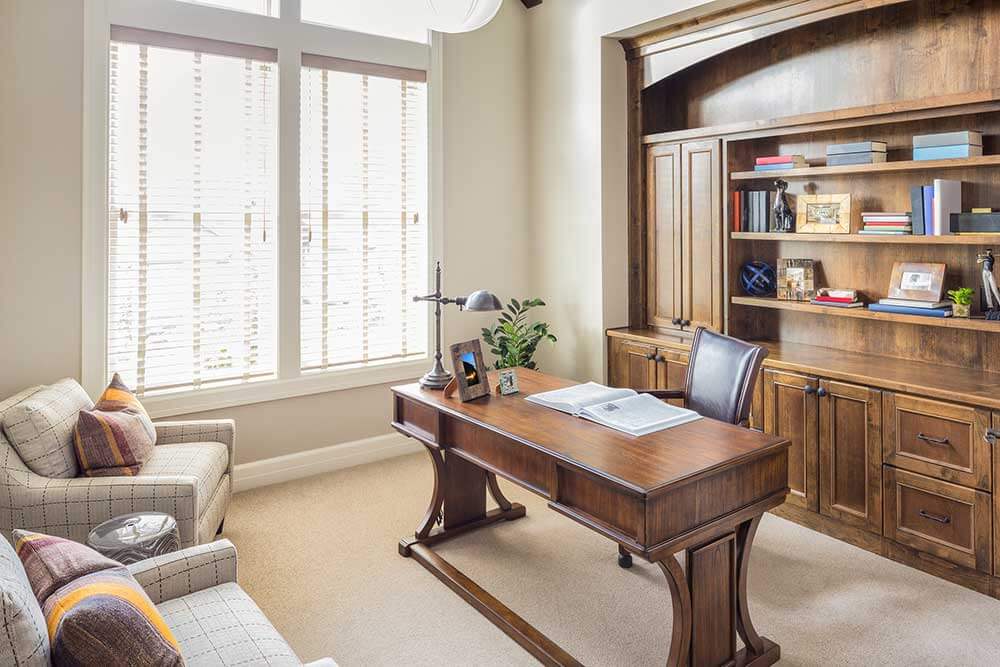 Traditional Office Room Shot