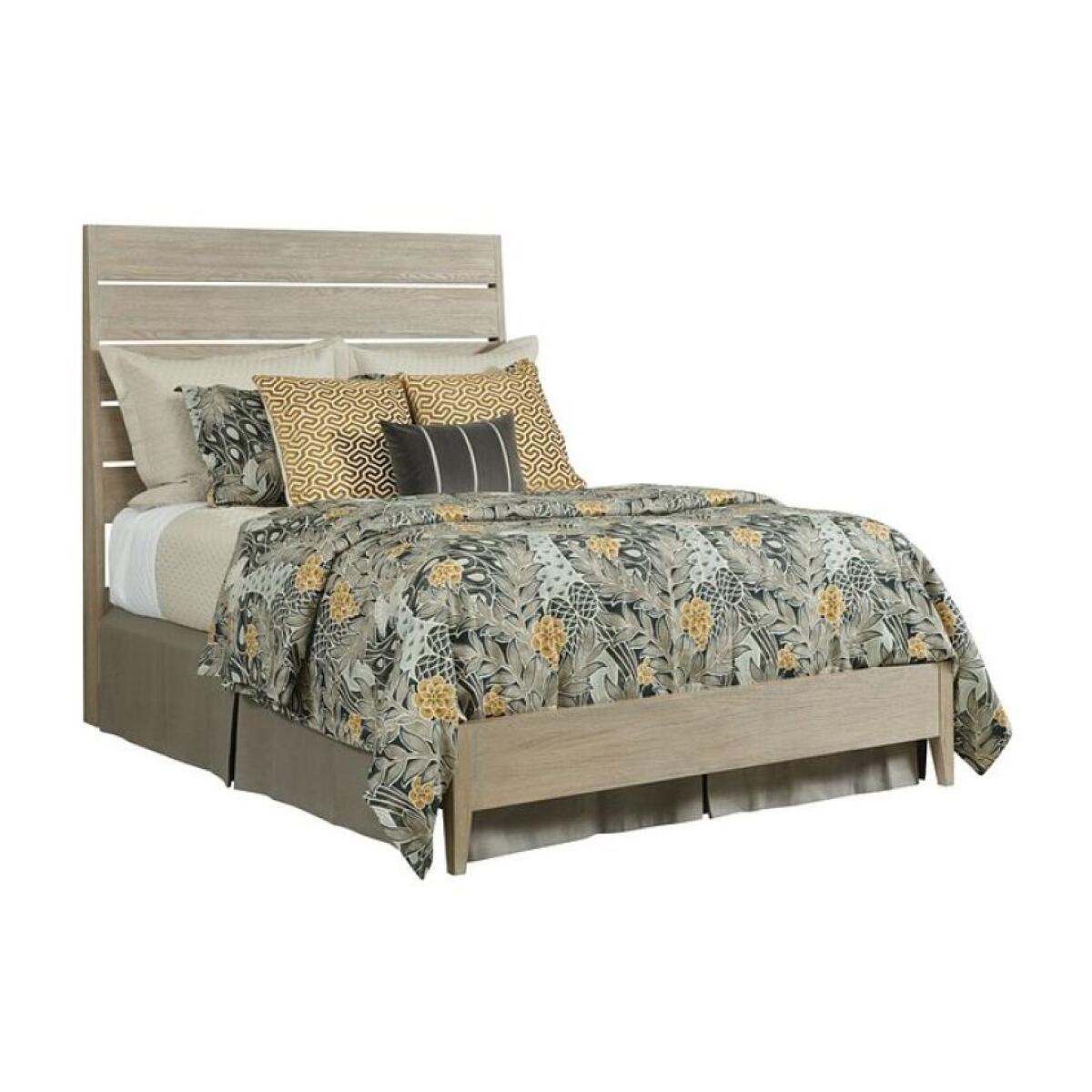 Symmetry Incline Oak King Bed Low Footboard Symmetry Incline Oak Queen Bed Low Footboard - Image 1