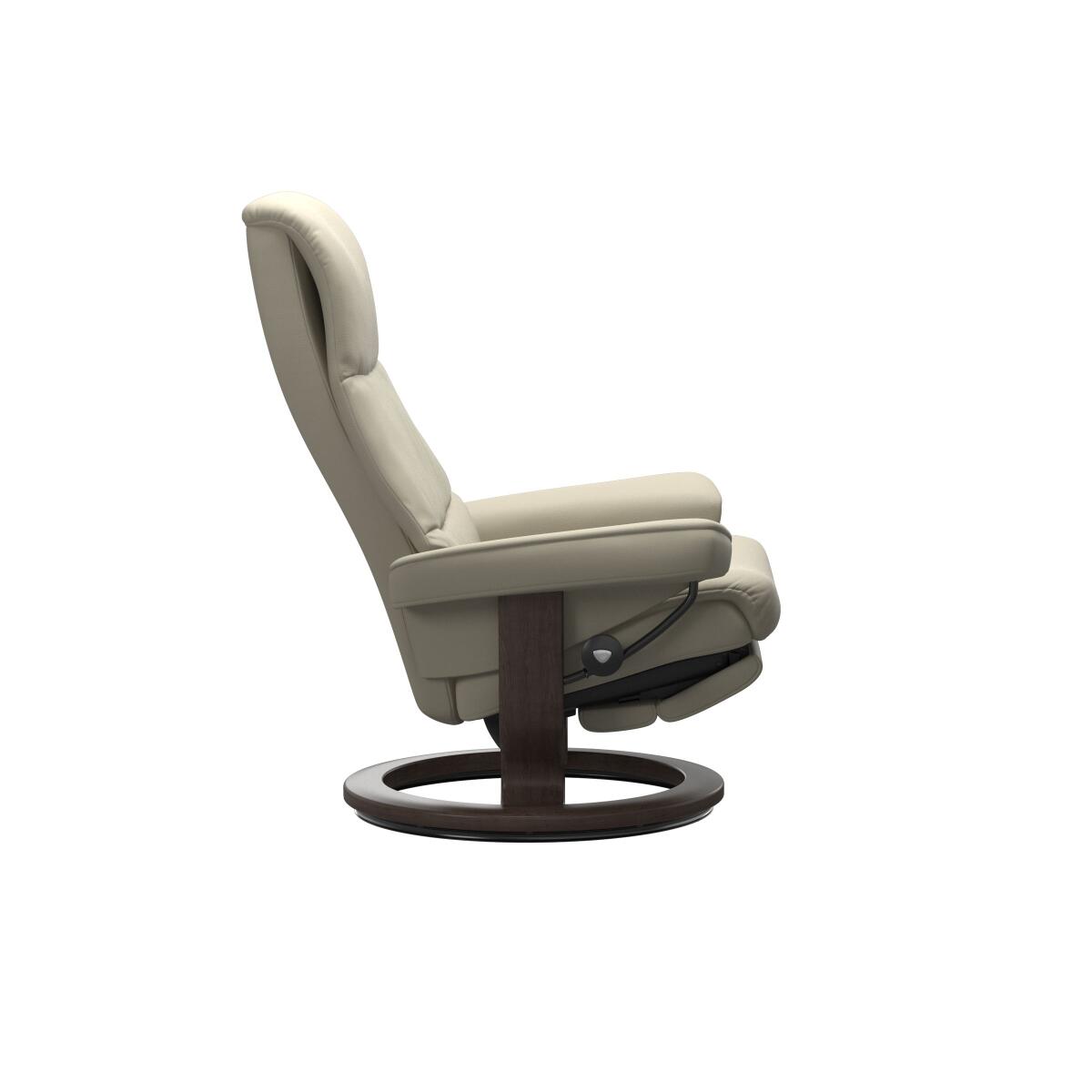 Stressless® View (M) Classic Base Recliner with Power Recliners Stressless