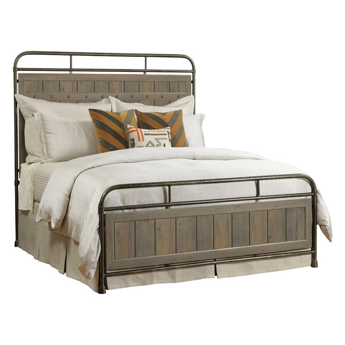 Mill House Queen Folsom Metal Bed Mill House Queen Folsom Metal Bed - Image 1