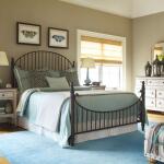 Weatherford Queen Heather Catlins Metal Bed - Image 2