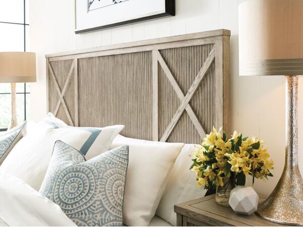 West Fork Jacksonville Queen Bed Complete - Image 3