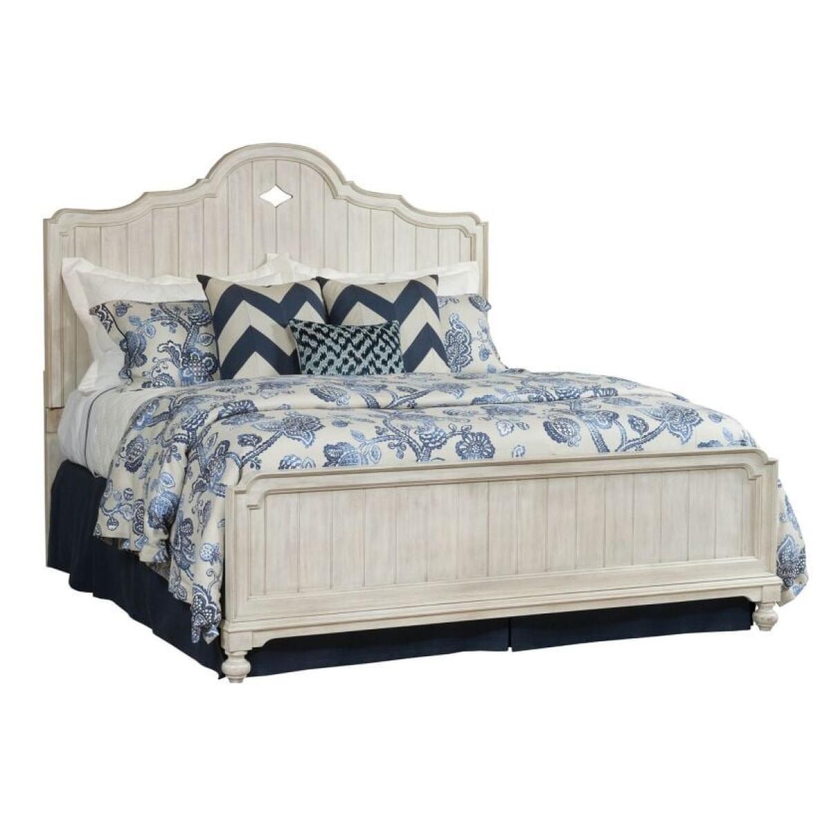 Laurel Panel Queen Bed Complete Laurel Panel Queen Bed Complete - Image 1