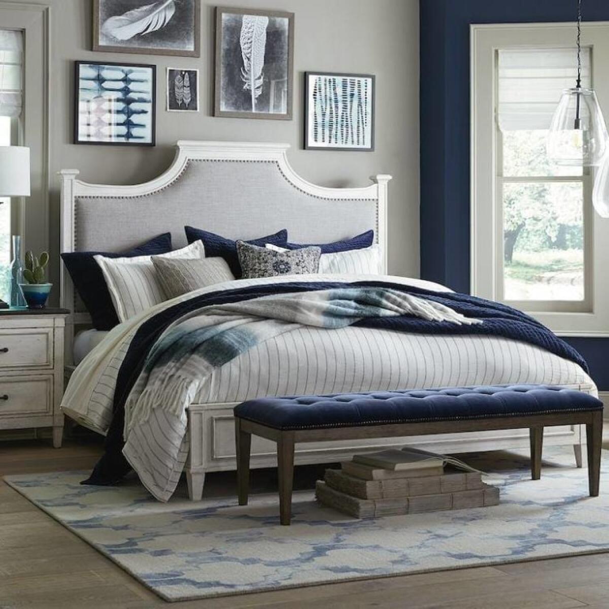 Bella Queen Upholstered Bed Bella Queen Upholstered Bed - Image 1