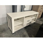 Magnussen media console