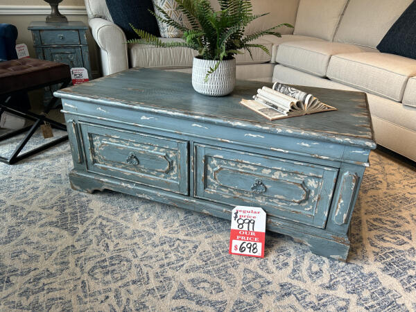 Coast to Coast Cocktail Table w/ Lift top Cocktail & Coffee Tables Clearance