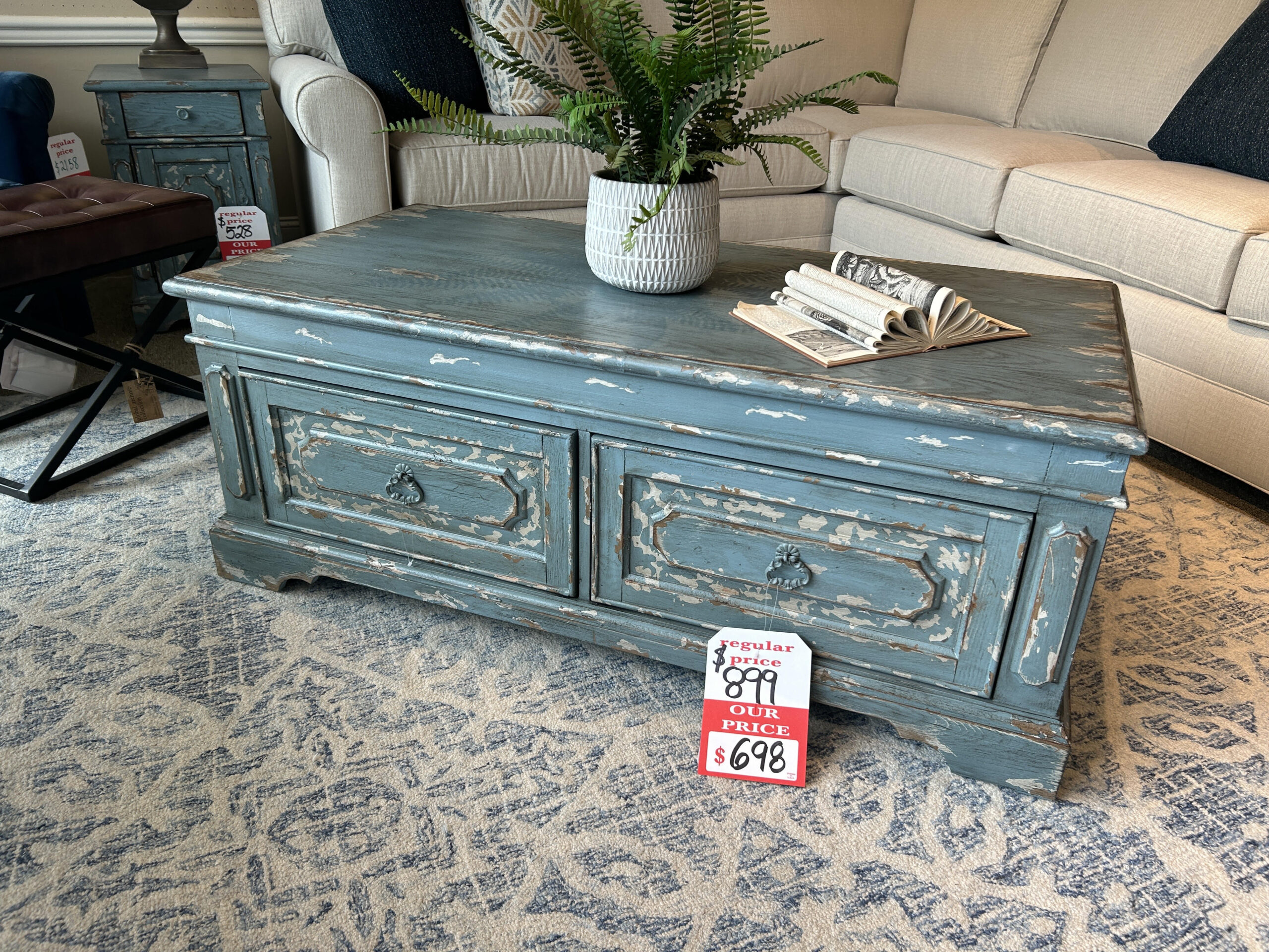 C2Ccoctable51532#2 Coast to Coast Cocktail Table w/ Lift top - Image 1