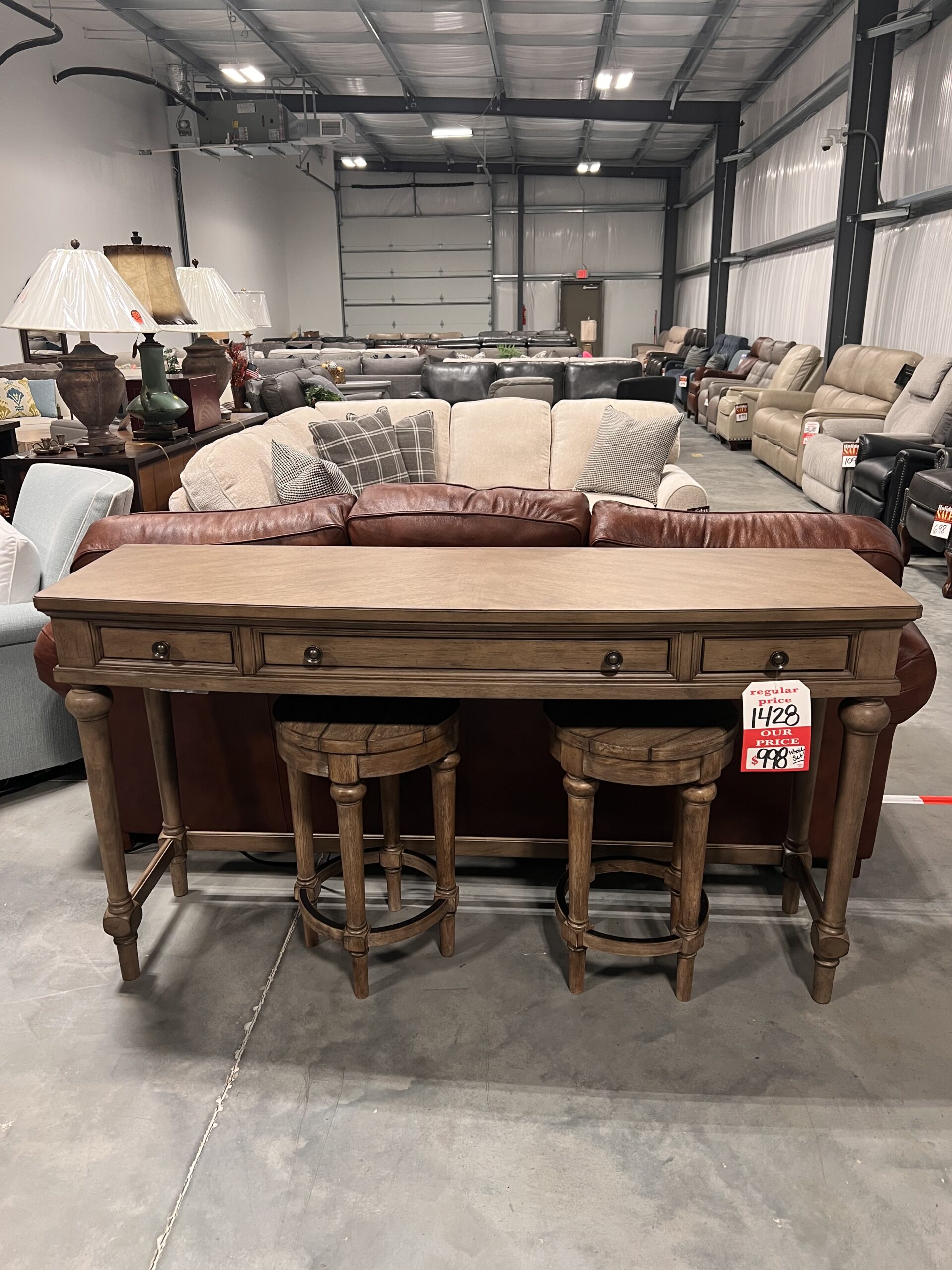 Legacy Classic Table & Stools